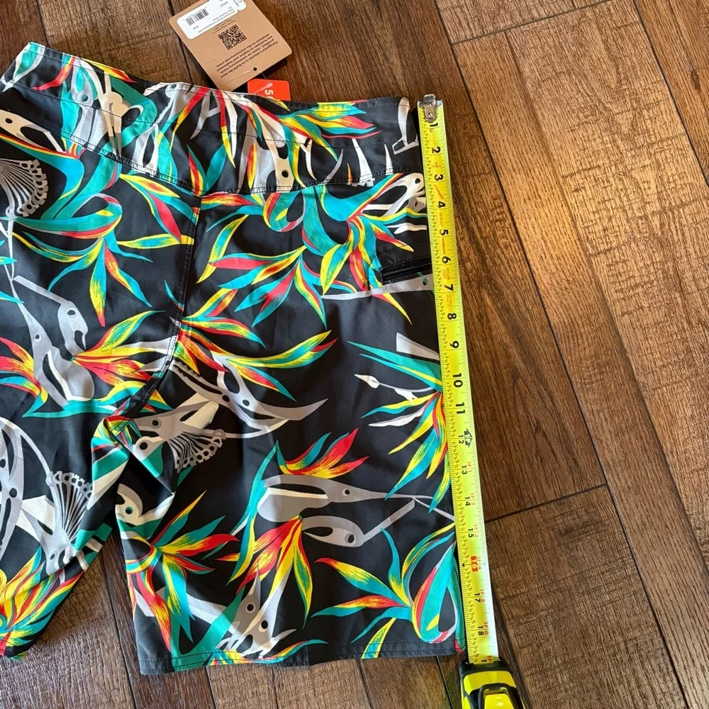 NWT Patagonia Stretch Planing Board Short